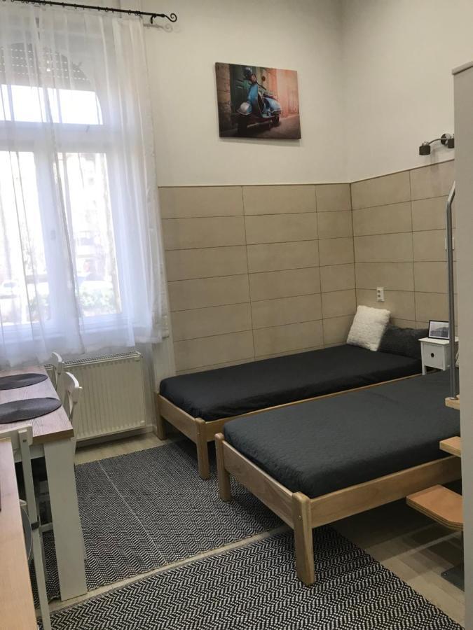 Mora Apartman 2 Кішкунфеледьгаза Екстер'єр фото