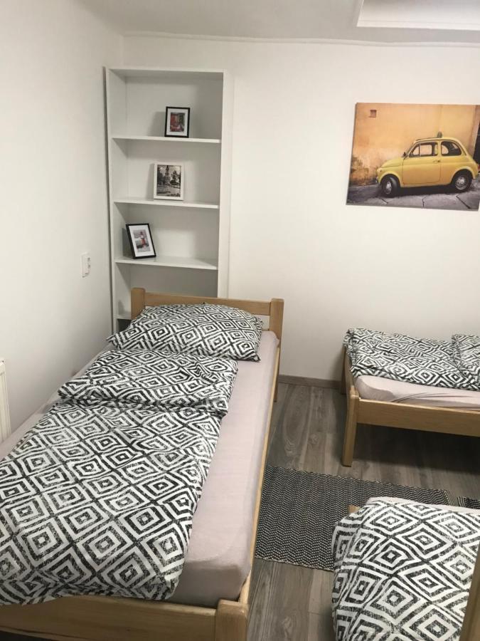 Mora Apartman 2 Кішкунфеледьгаза Екстер'єр фото