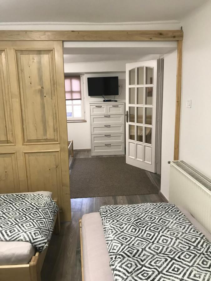 Mora Apartman 2 Кішкунфеледьгаза Екстер'єр фото